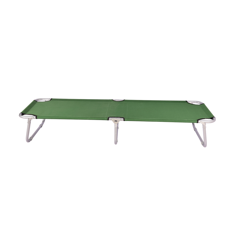 Klappbares Campingbett aus Metall