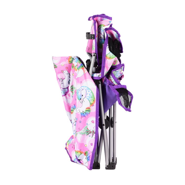 Kinderstuhl mit Baldachinabdeckung